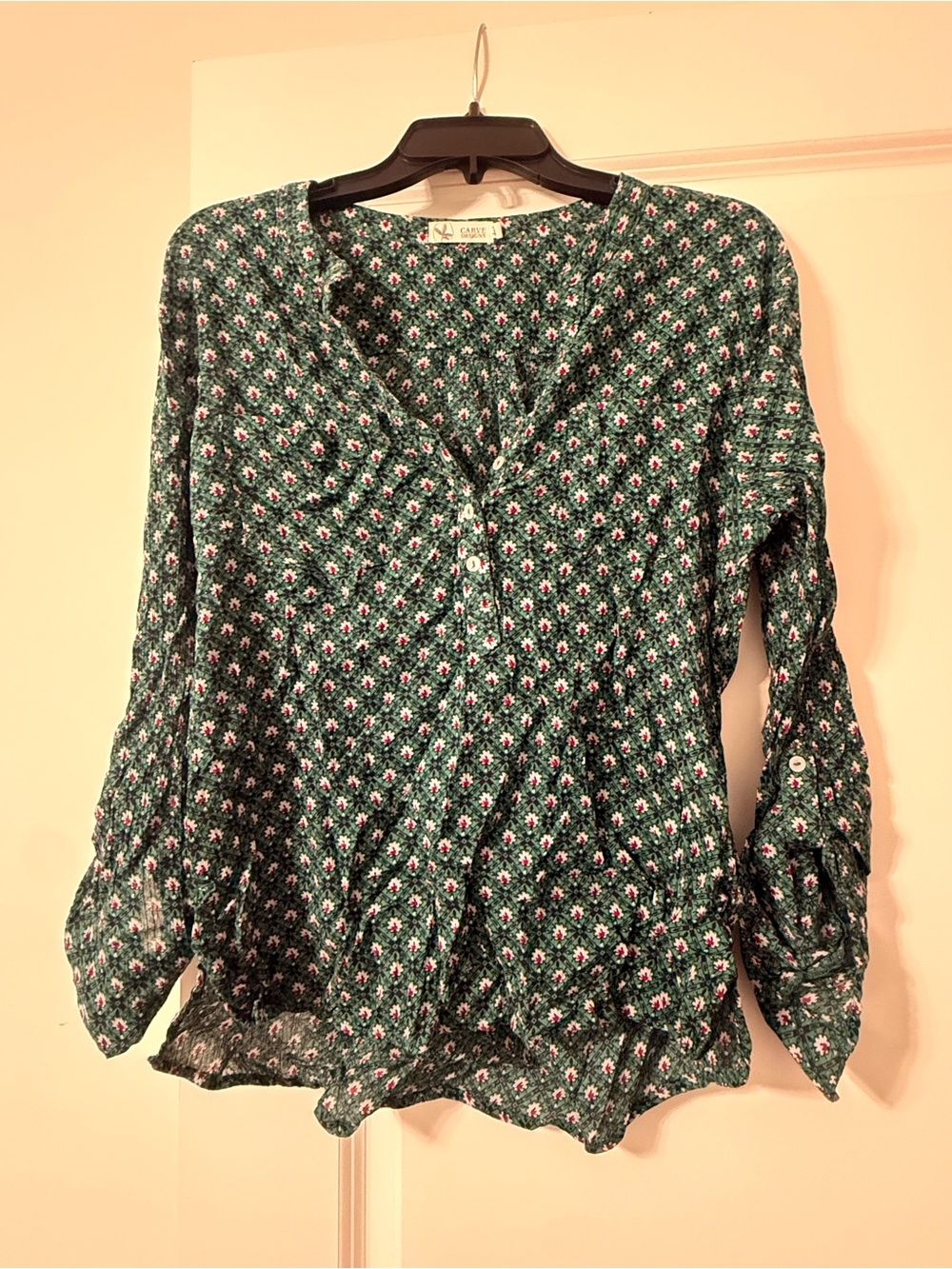 Carve Designs Casual Green Floral Button-Front Blouse by LOFT